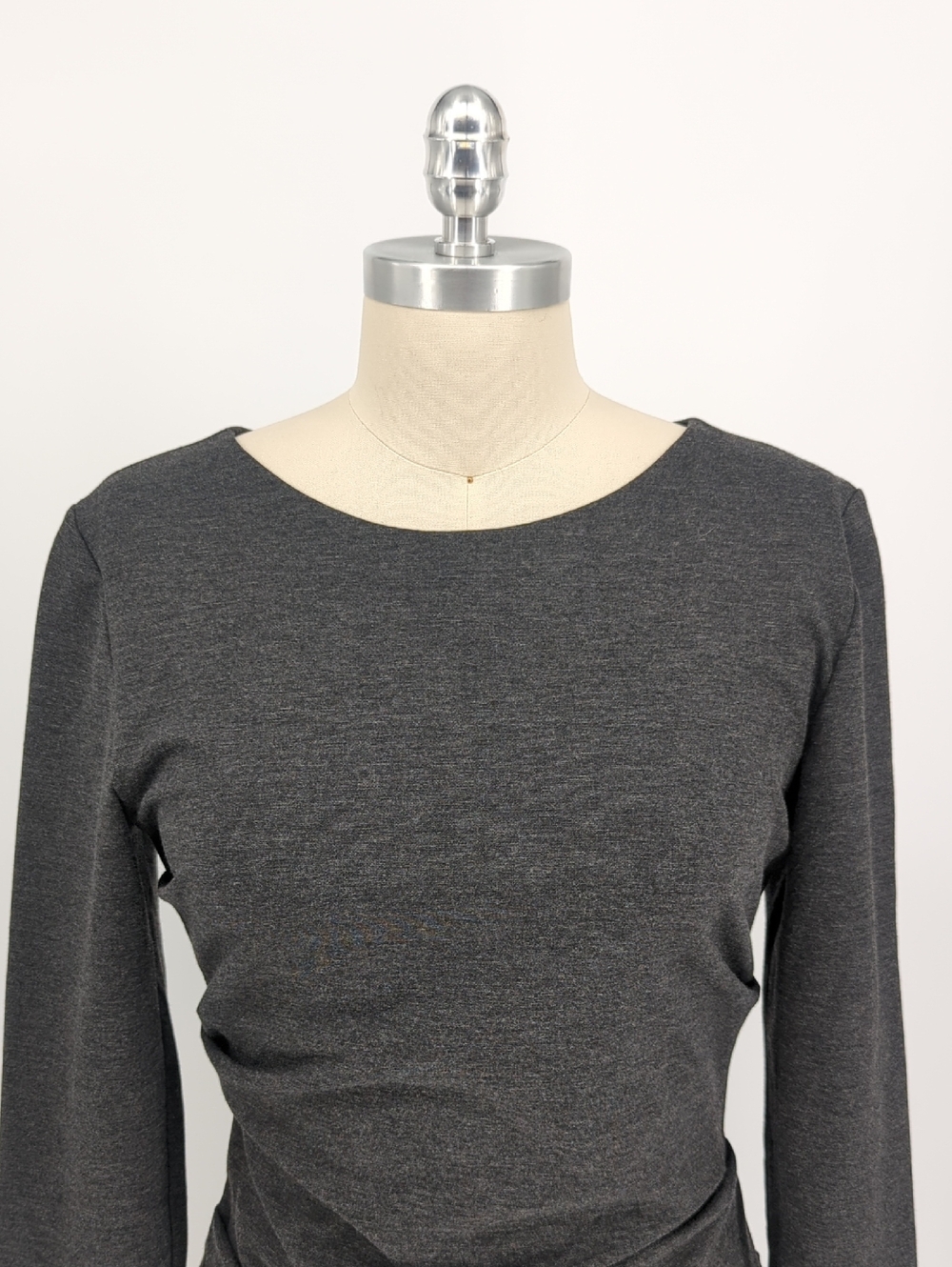 30217 Nicole Miller Artelier Ruched Ponte Knit Bodycon Dress Gray size Large - Picture 3 of 6